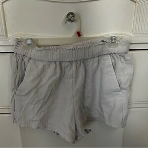 Hollister Women's Light Gray High Waist Shorts